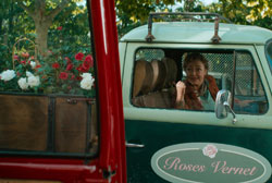 Loading The Rose Maker Pics 3 -    3    ...