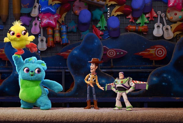Loading Toy Story 4 Pics 1 -    1     4 ( |   ) ...