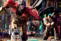 Loading Transformers One Pics 2 -    2  :  ...