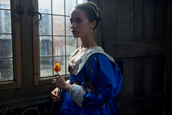 Loading Tulip Fever Pics 3 -    3    ...