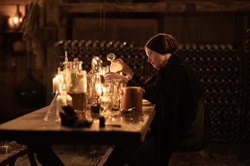 Loading Widow Clicquot Pics 3 -    3      ...
