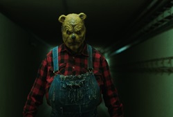 Loading Winnie the Pooh Blood and Honey 2 Pics 3 -    3   :   2 ...