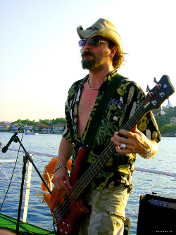 Crossing the Bridge: The Sound of Istanbul Pics 1 -  ����� ���� 1 ����� ����� �� ����: ������� �� �������� ...