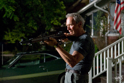 Loading Gran Torino Pics 3 -    3    ...