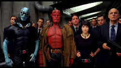 Loading Hellboy II: The Golden Army Pics 4 -    4   2:   ...
