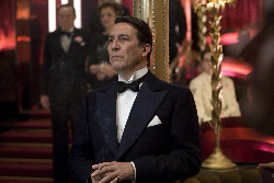 Loading Miss Pettigrew Lives for a Day Pics 4 -  ����� ���� 4 ����� ��' ������ ...