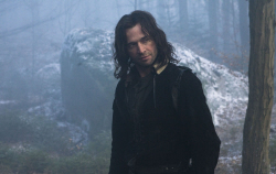 Loading Solomon Kane Pics 3 -    3    ...