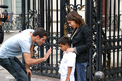 Loading Strangers Pics 4 -  ����� ���� 4 ����� ���� ...