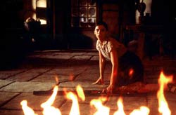 The Devil's Backbone Pics 2 -  ����� ���� 2 ����� ����� �� �� ��� (2001) ...
