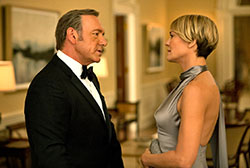 Loading House of Cards 4 Pics 5 -  ����� ���� 5 ������ ��� ������ 4 ...