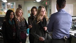 Loading Pretty Little Liars 5 Pics 5 -  ����� ���� 5 ������ ������� ����� 5 ...