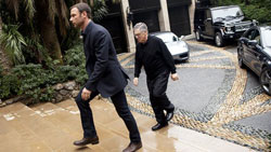 Loading Ray Donovan Pics 5 -  ����� ���� 5 ������ ��� ������ ...