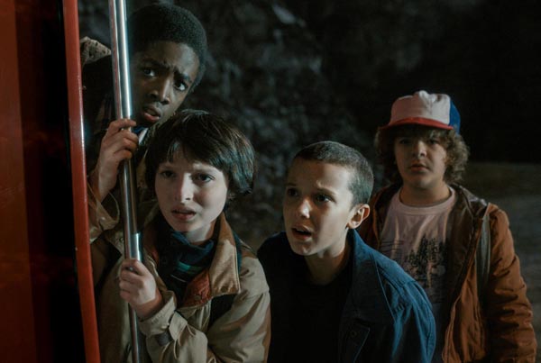 Loading Stranger Things 3 Pics 1 -  ����� ���� 1 ������ ����� ������ 3 ...
