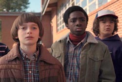 Loading Stranger Things 3 Pics 2 -  ����� ���� 2 ������ ����� ������ 3 ...