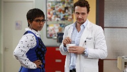Loading The Mindy Project 2 Pics 1 -  ����� ���� 1 ������ ����� 2 ...