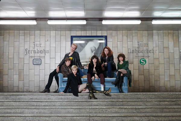 Loading We Children Of Bahnhof Zoo Pics 1 -  ����� ���� 1 ������ ��� ��������� �. ...